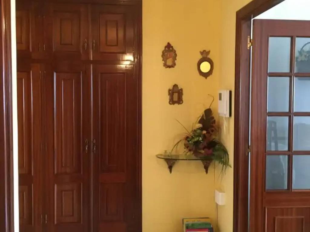 Piso de 70 m² en Ribeira