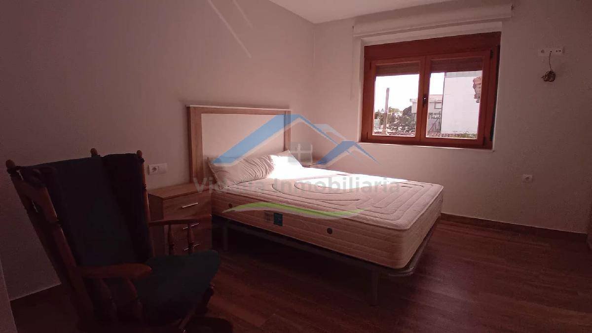 Piso de 85 m² en Valverde de la Virgen