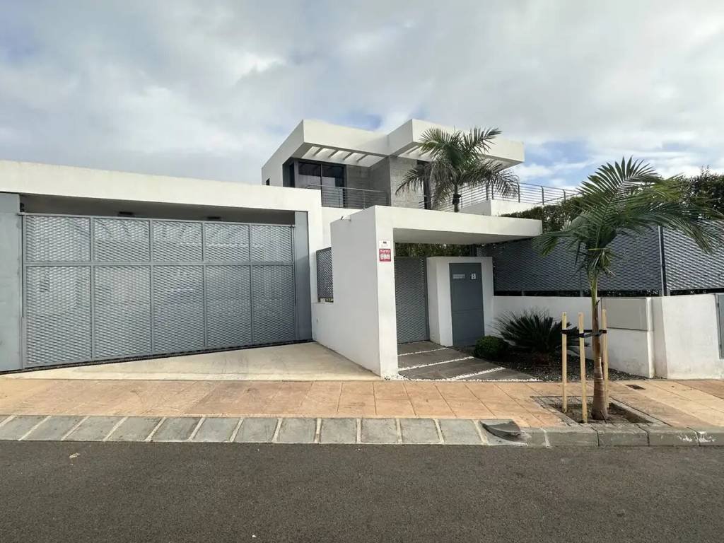 Casa de 435 m² en Estepona