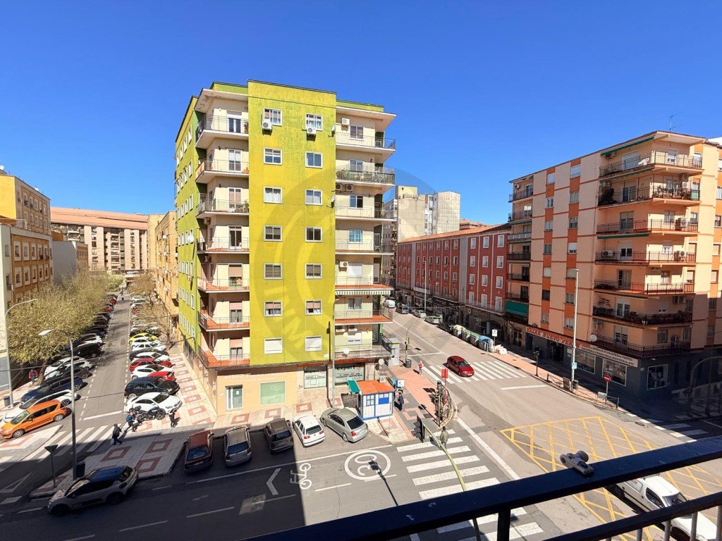 Flat 90 m² in Cáceres