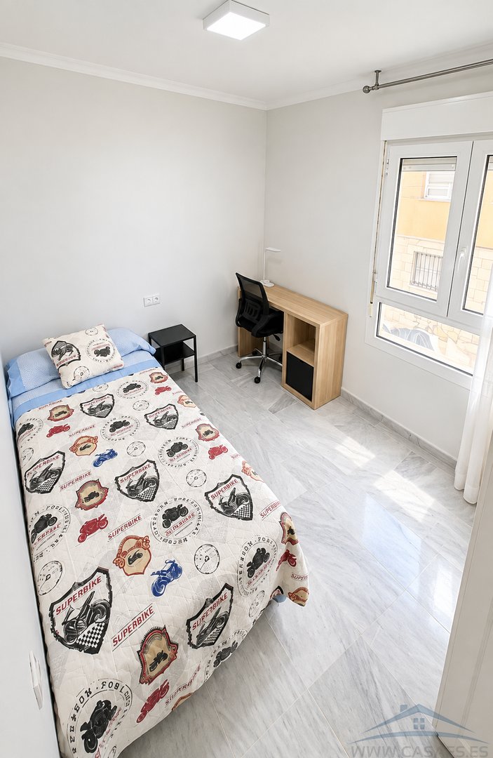 Piso de 95 m² en Almería