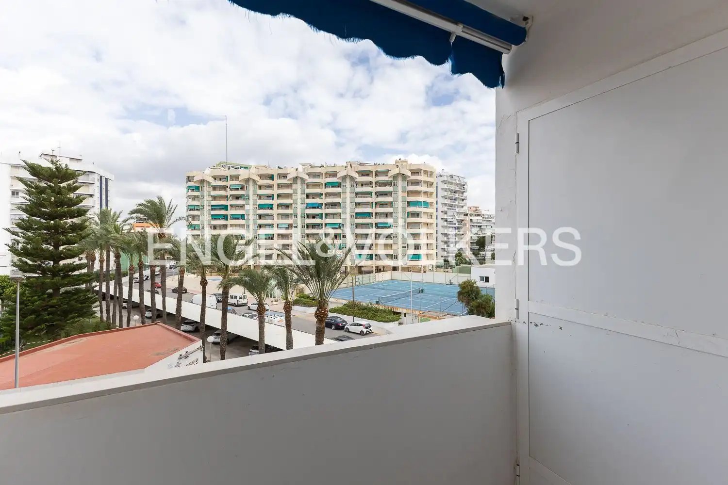 Квартира 94 м² у la Pobla de Farnals