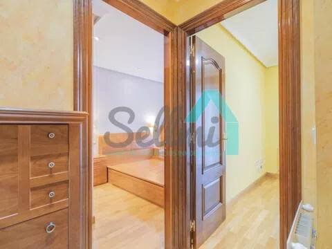 Pis de 83 m² a Oviedo