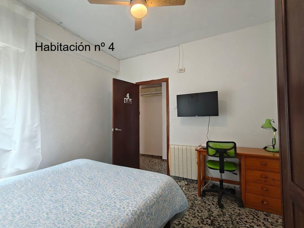Zimmer 120 m², Castelló