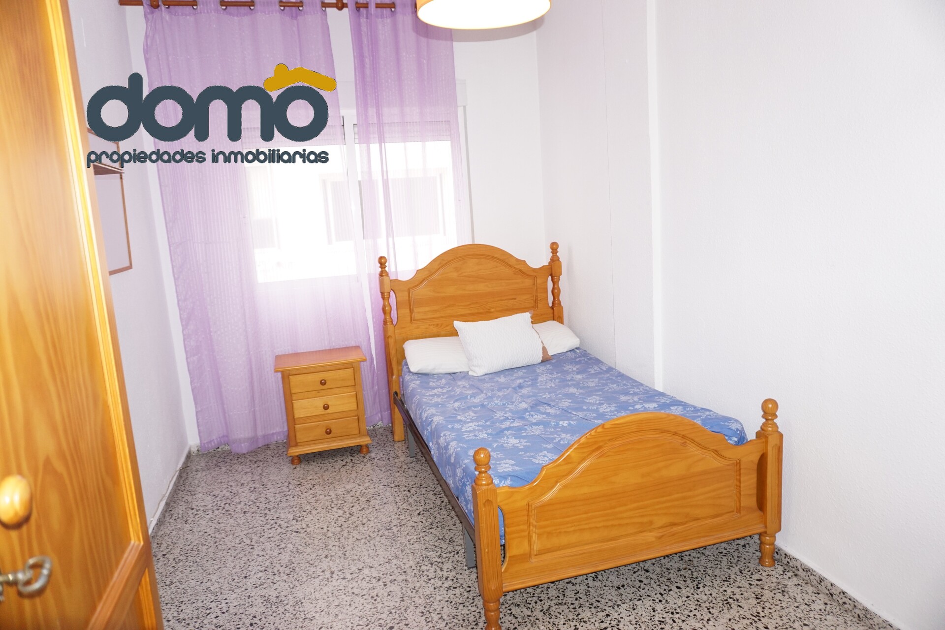 Piso de 90 m² en Granada