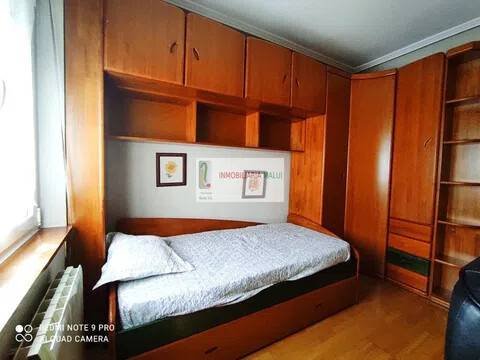 Piso de 90 m² en Oviedo