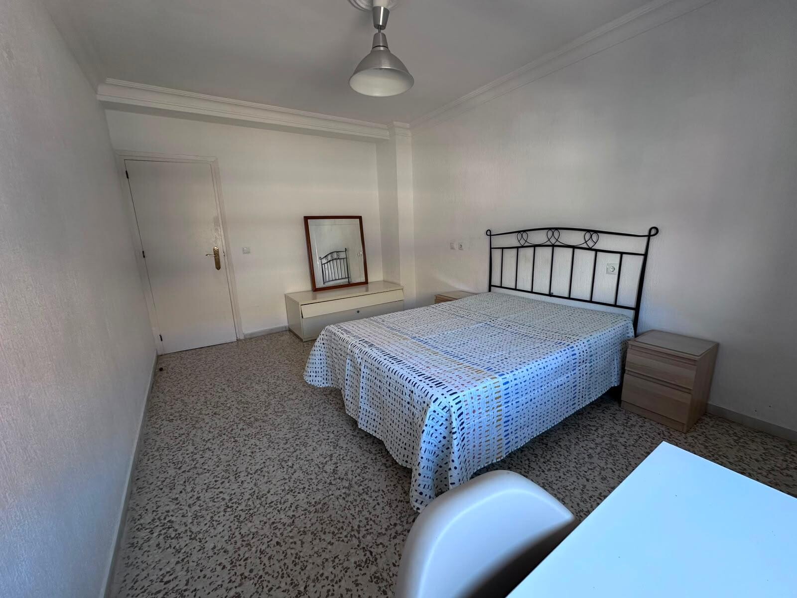 Piso de 90 m² en Huelva