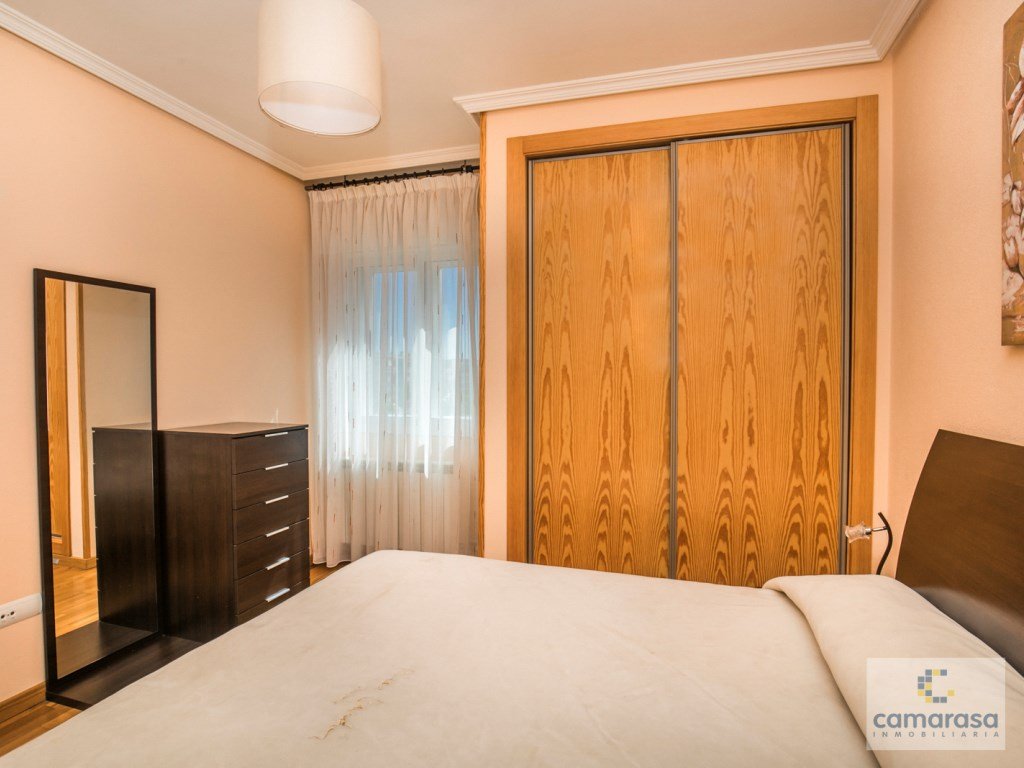 Piso de 90 m² en Ávila