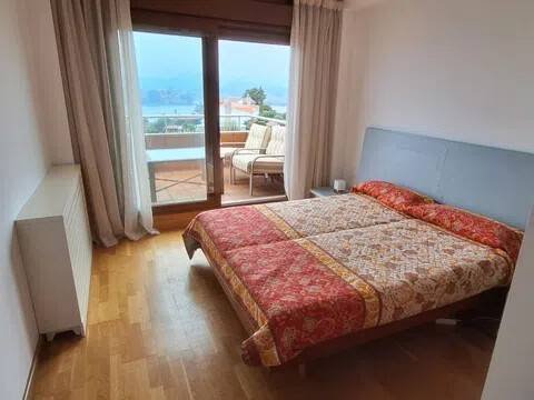 Piso de 100 m² en Baiona