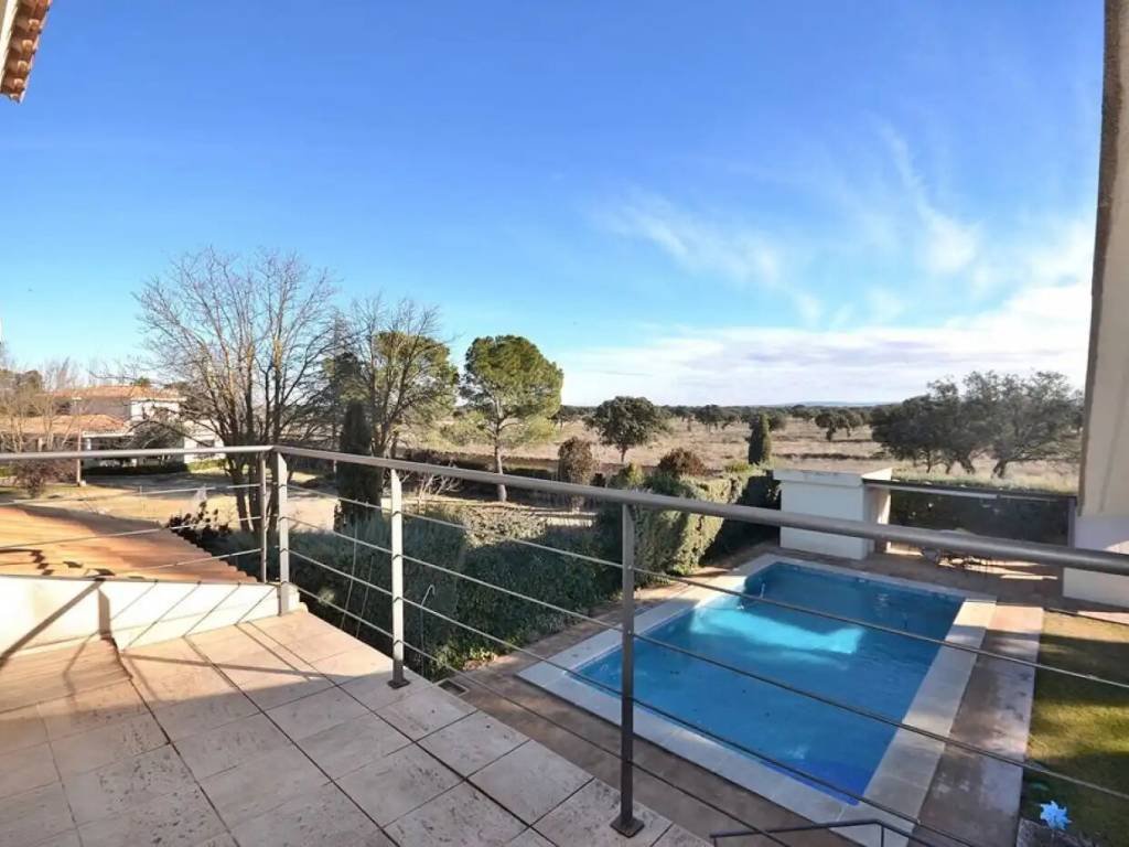 Casa de 350 m² en Albacete