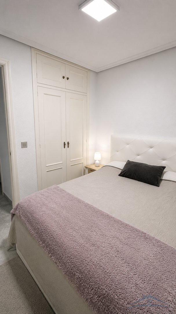 Piso de 90 m² en Roquetas de Mar