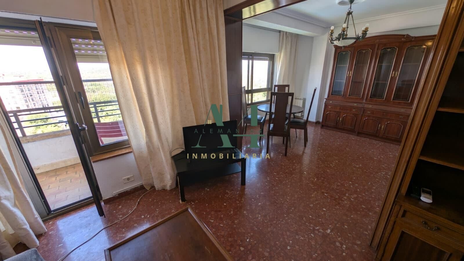 Piso de 129 m² en Cáceres