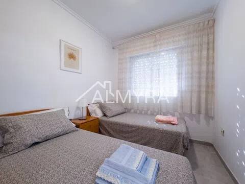 Piso de 80 m² en Los Alcázares