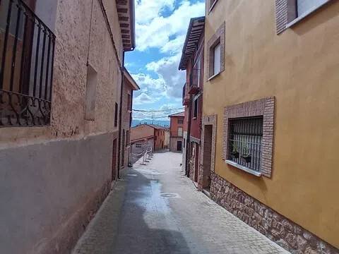 Habitació de lloguer, Ledesma de la Cogolla