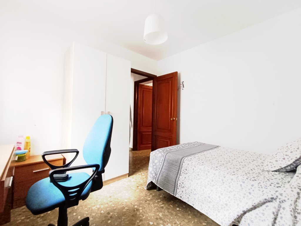 Habitación 75 m², Córdoba