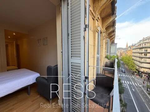 Piso de 59 m² en San Sebastián
