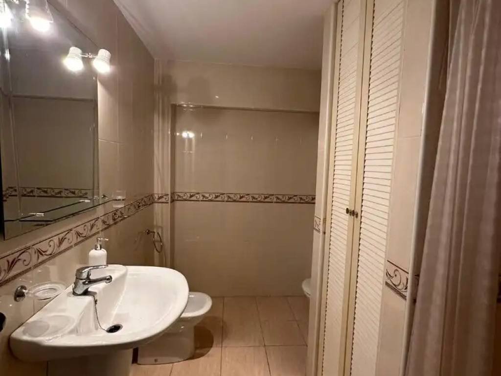 Piso de 90 m² en Almuñécar