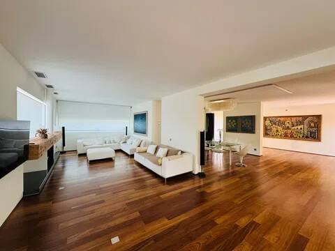 Habitación 450 m², Gerona
