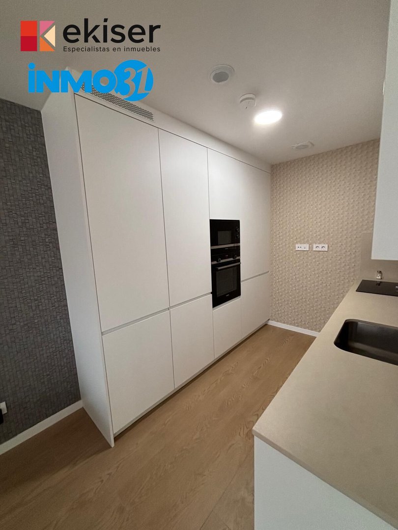 Piso de 95 m² en Pamplona