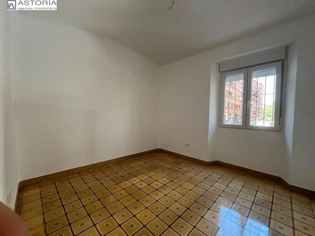 Piso de 150 m² en Granada