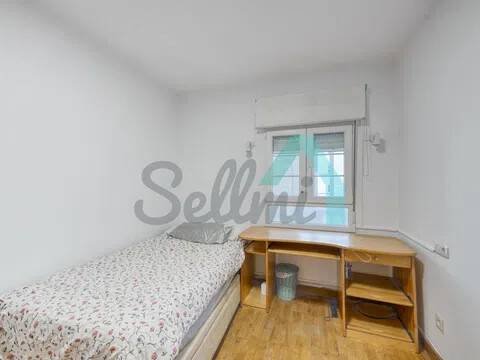 Piso de 116 m² en Oviedo