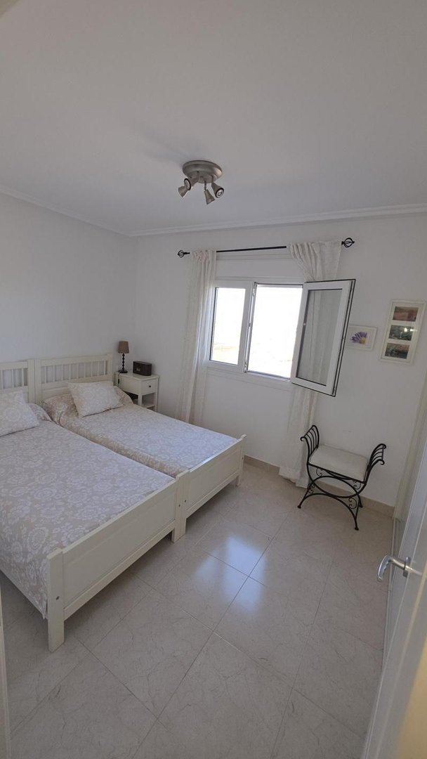 Квартира 80 м² у Roquetas de Mar