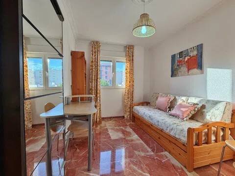Piso de 93 m² en Almería