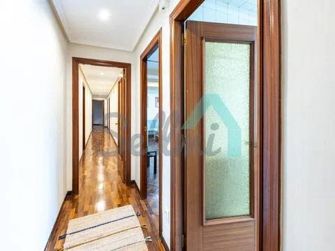 Piso de 140 m² en Oviedo