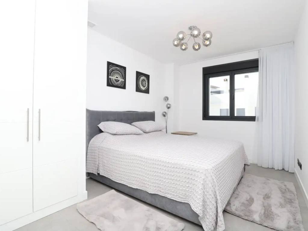 Piso de 100 m² en Estepona