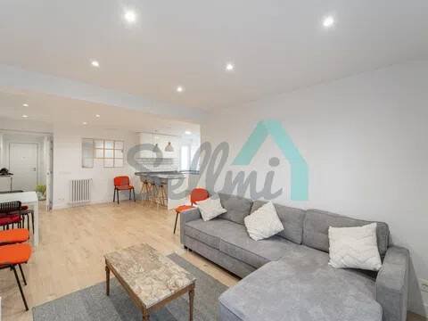 Pis de 104 m² a Oviedo