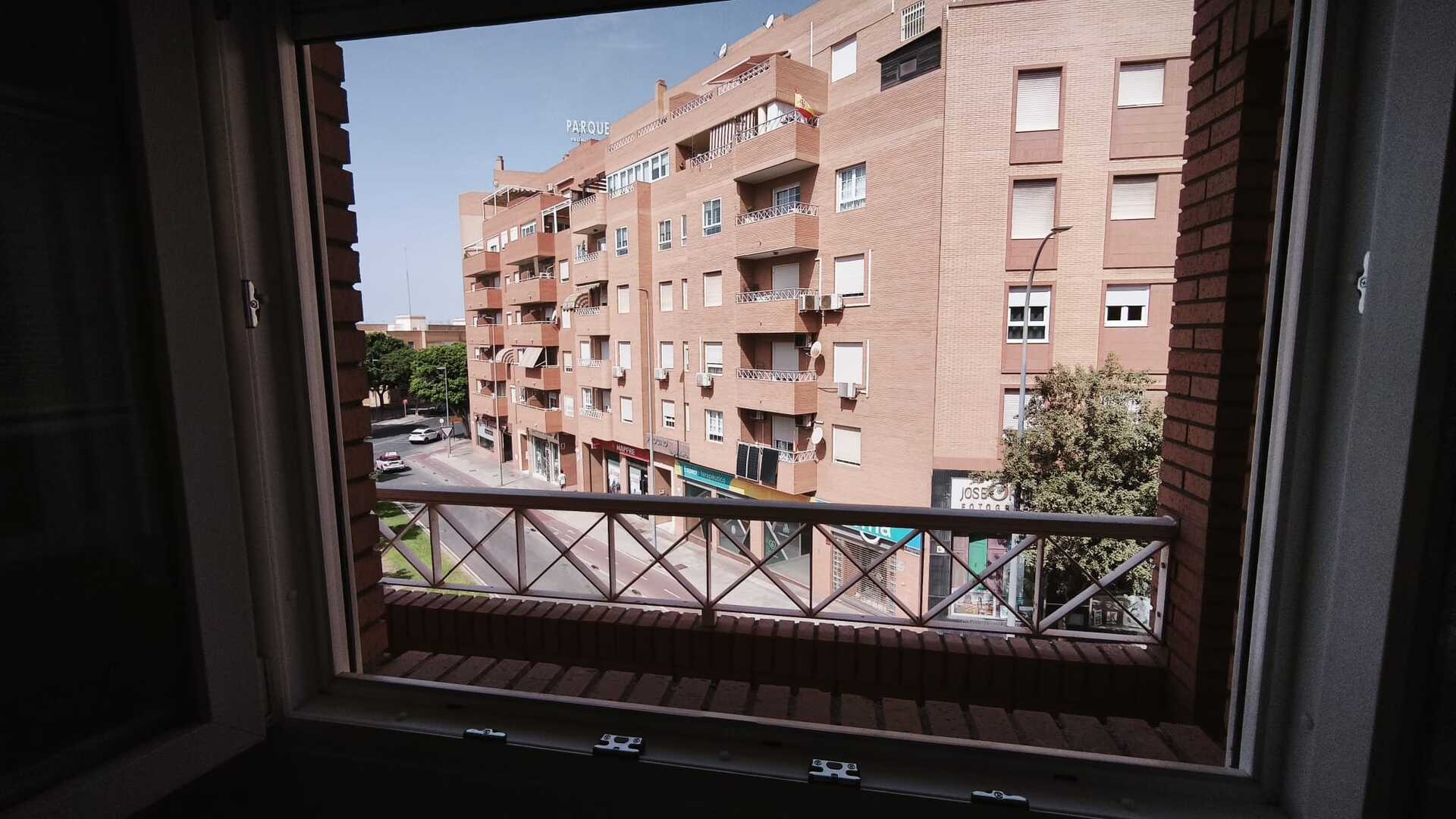 Piso de 85 m² en Almería