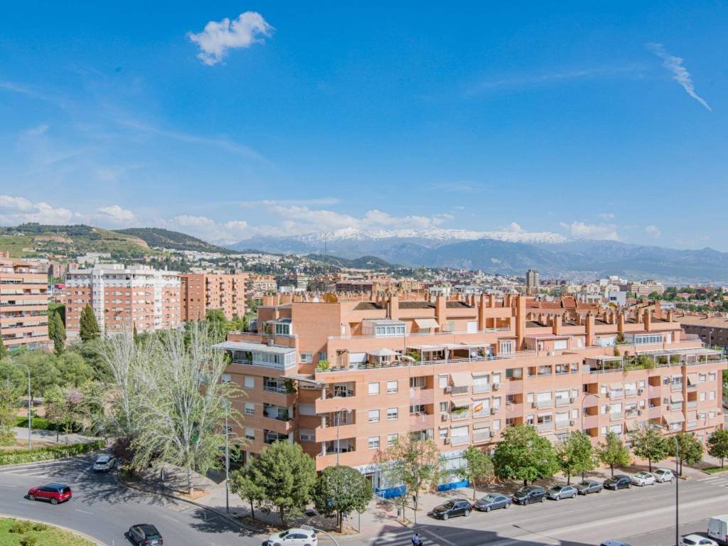 Piso de 101 m² en Granada
