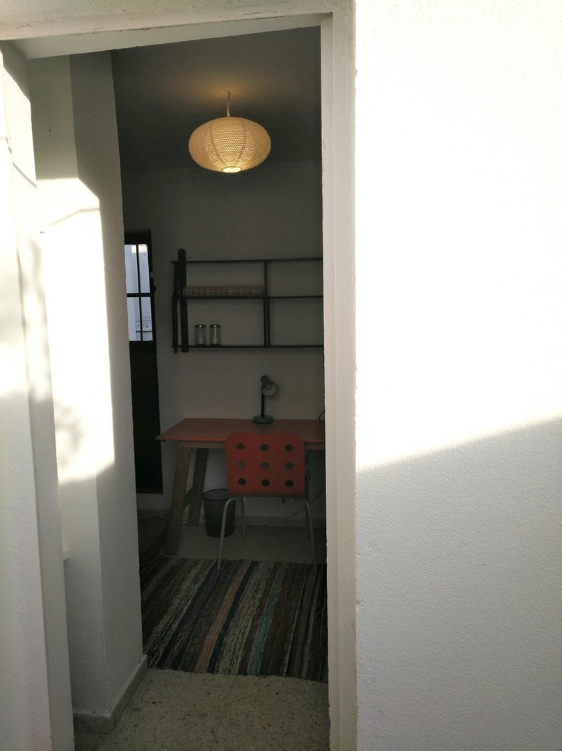 Habitación 9 m², Sevilla