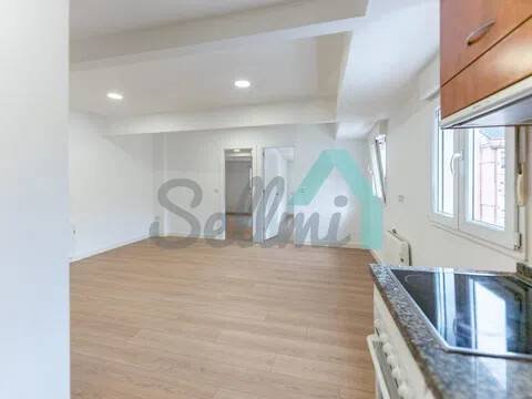 Piso de 65 m² en Mieres