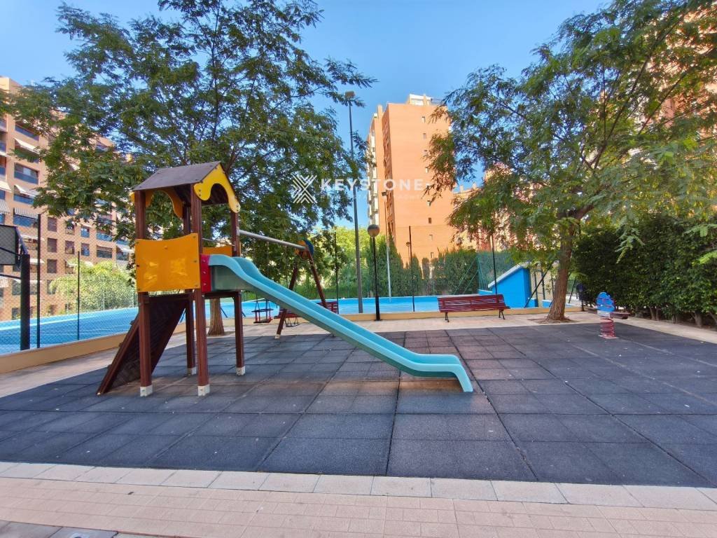 Piso de 98 m² en Alicante