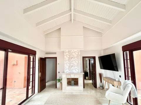 Appartement 305 m² à Ojén