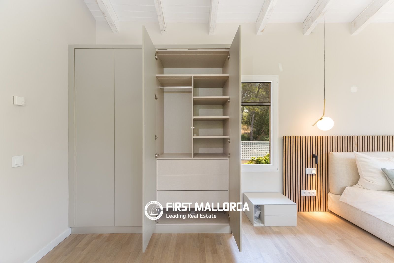 Будинок 343 м² у Calvià