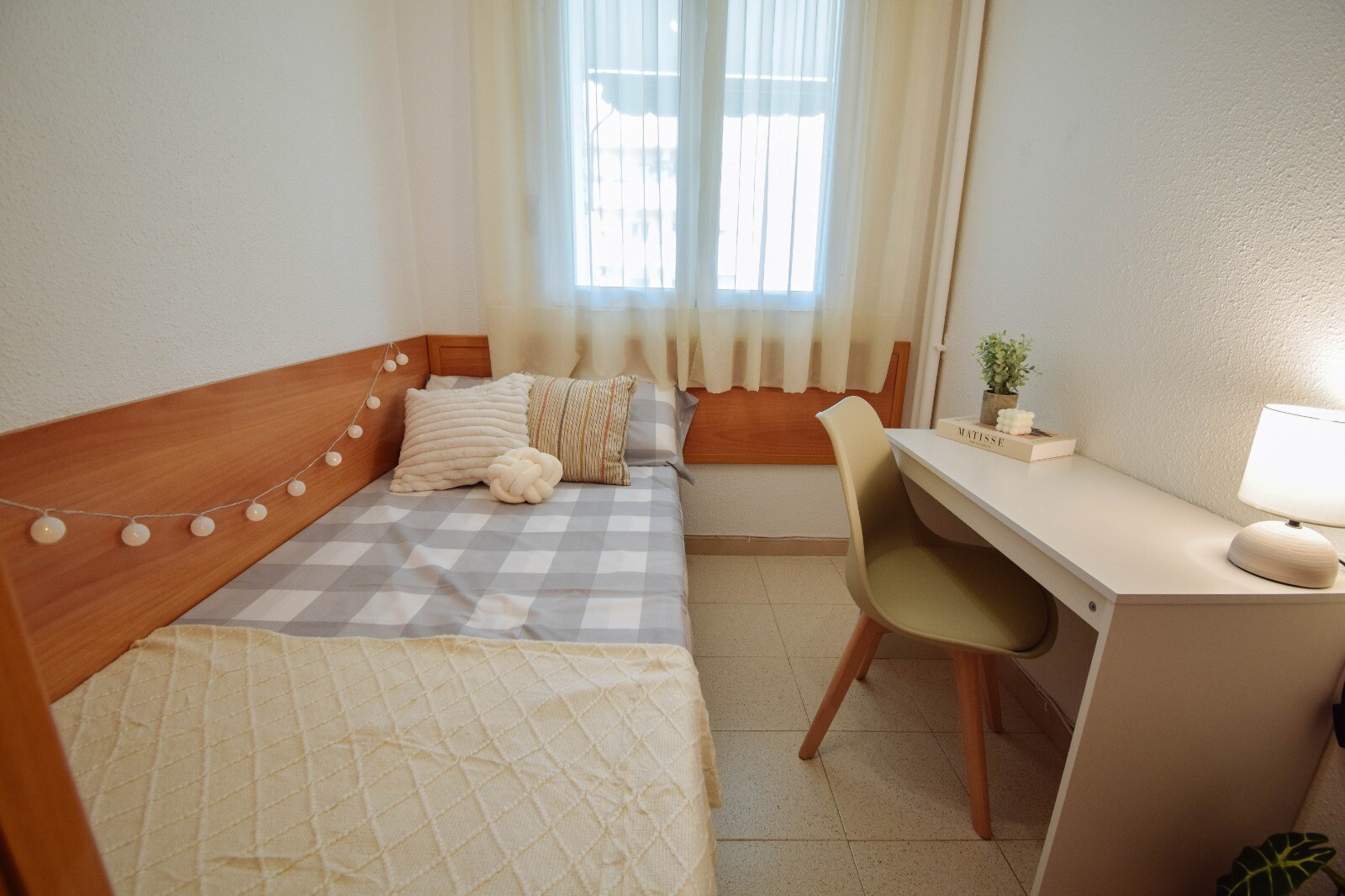 Habitación 128 m², Lérida