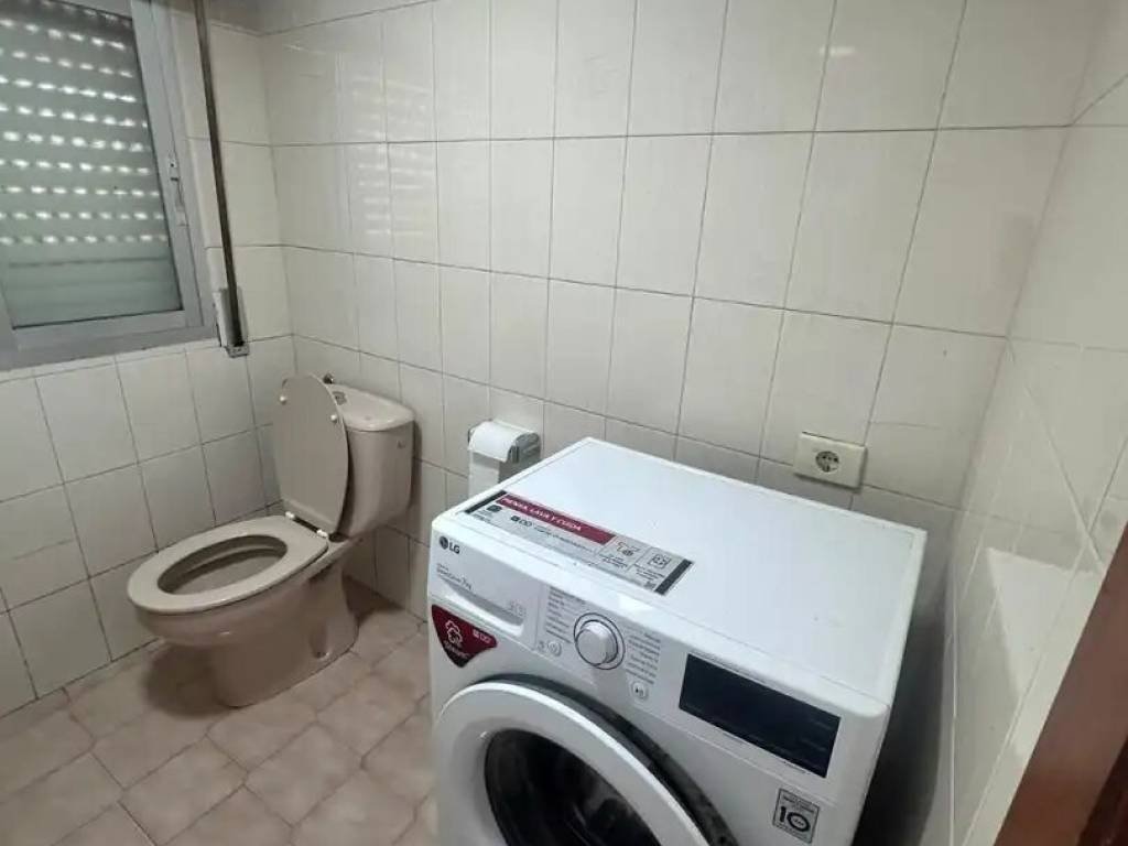 Casa de 95 m² en Parada de Sil