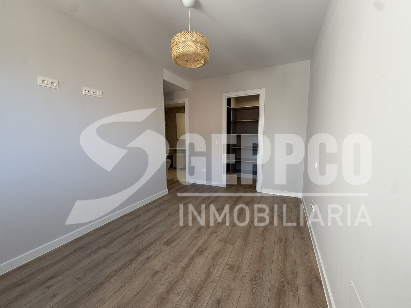 Pis de 117 m² a Alcalá de Henares