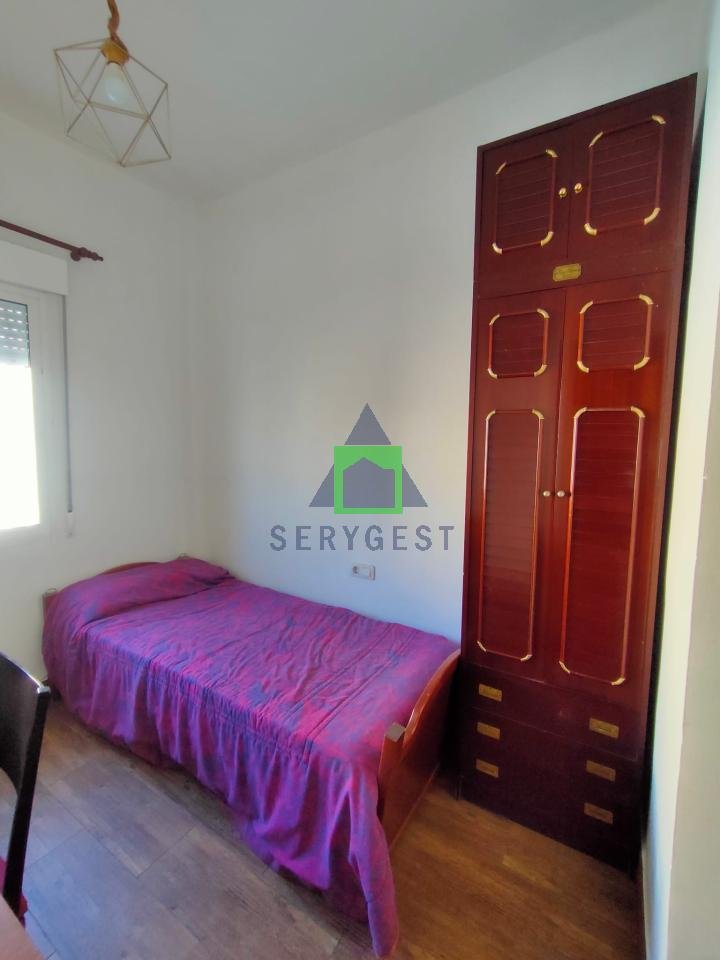 Habitación 90 m², Ourense
