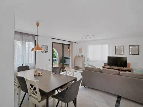 House 230 m² in Casares