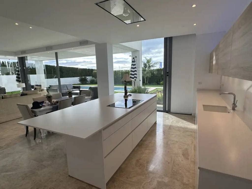Casa de 435 m² en Estepona
