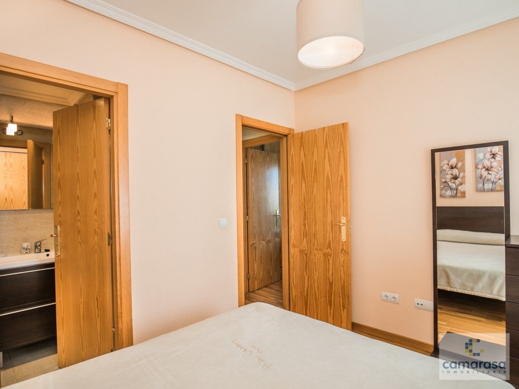 Piso de 90 m² en Ávila