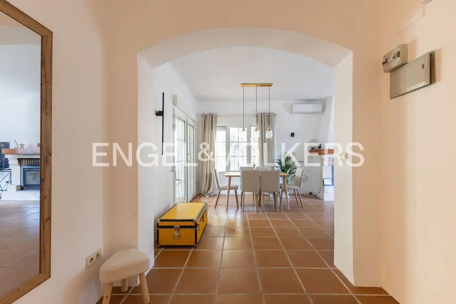 Casa de 238 m² en Paterna
