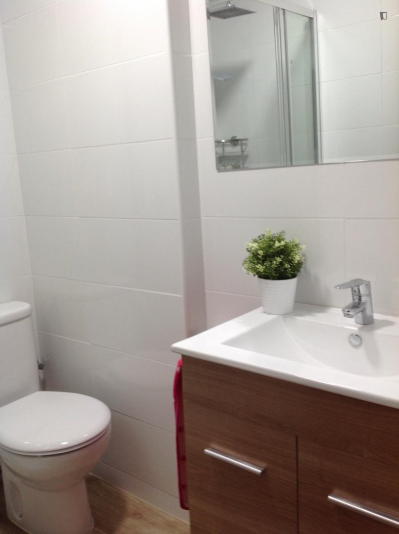 Pis de 79 m² a Terrassa