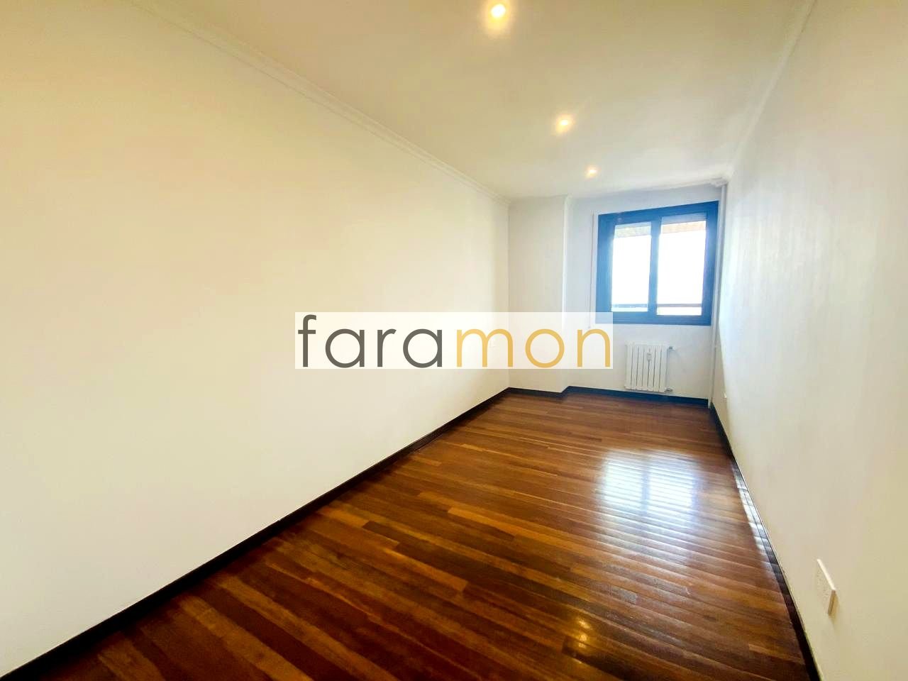 Wohnung 185 m² in Vigo