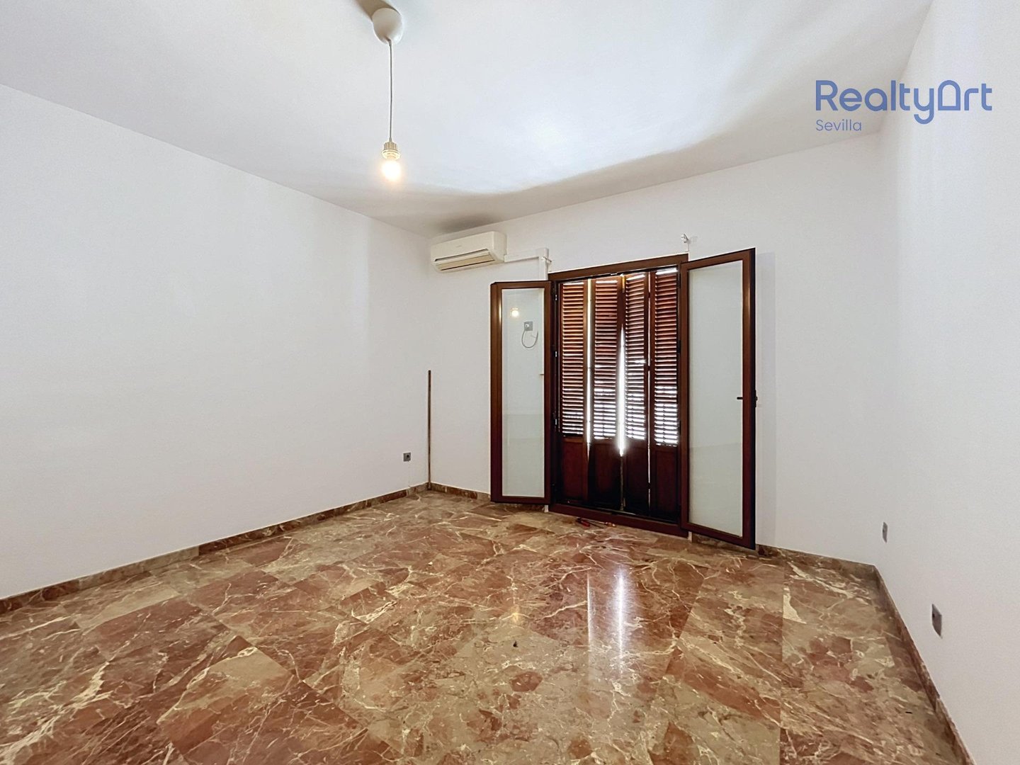 Piso de 175 m² en Sevilla