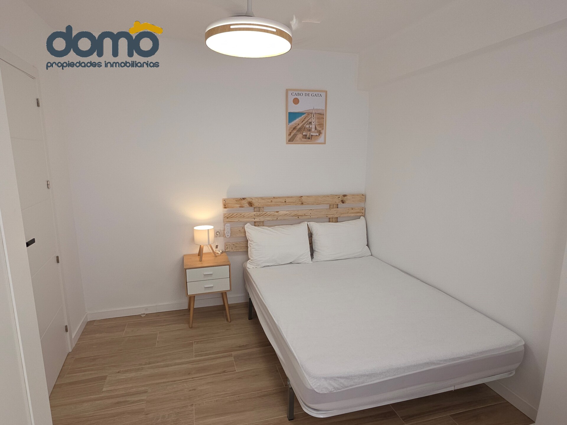 Habitación 85 m², Almería