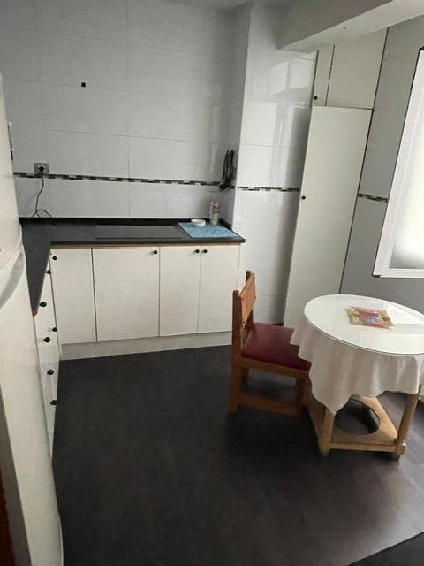 Piso de 90 m² en Granada